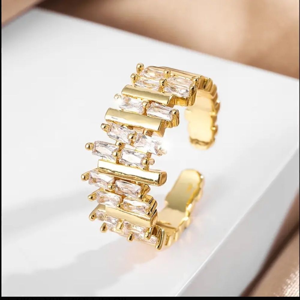 Bohemian gold ring N117